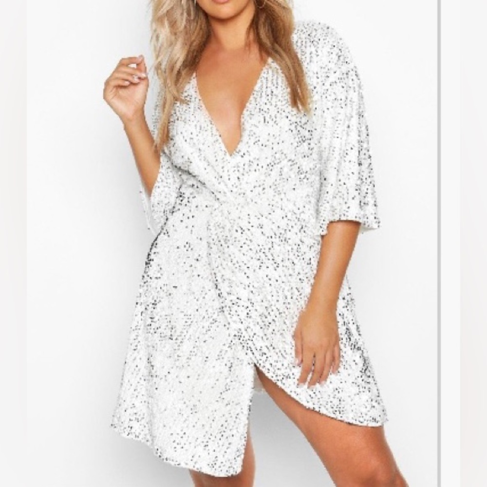 White BOOHOO Plus Sequin Twist Front Mini Wrap Dress - Size 18 - Worn Once